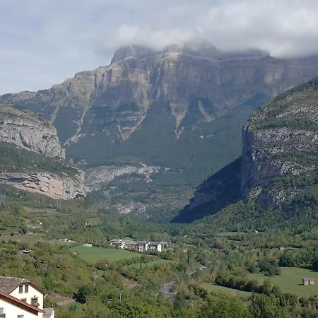 公寓 Casa El Parque Cajal *